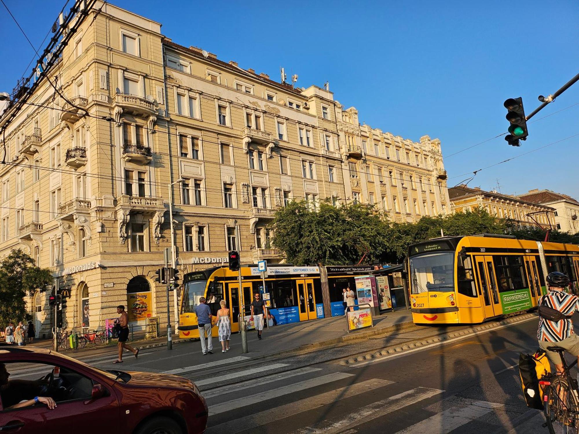 Pet Friendly 2Bdr Apartment Budapest Eksteriør billede