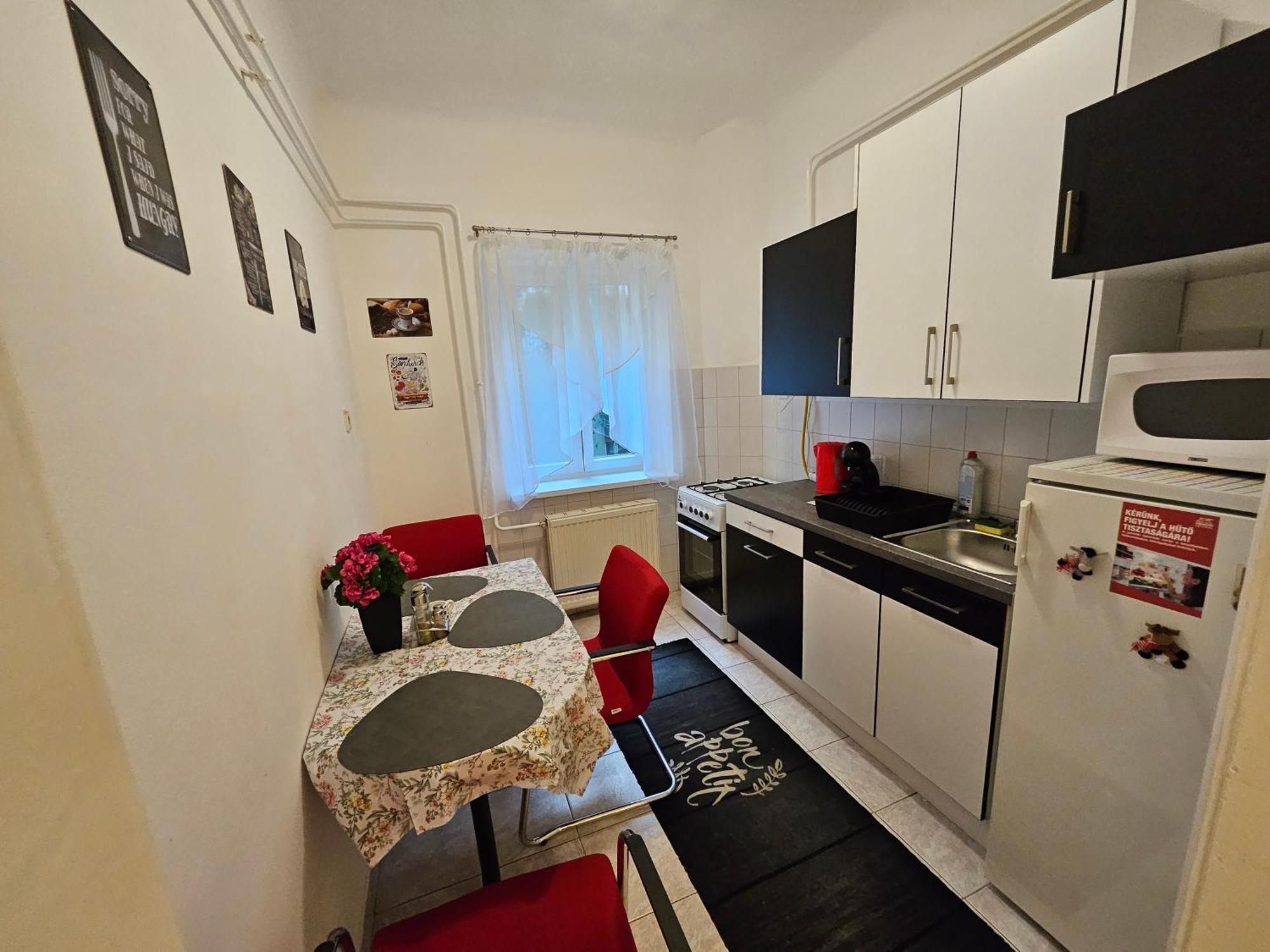 Pet Friendly 2Bdr Apartment Budapest Eksteriør billede